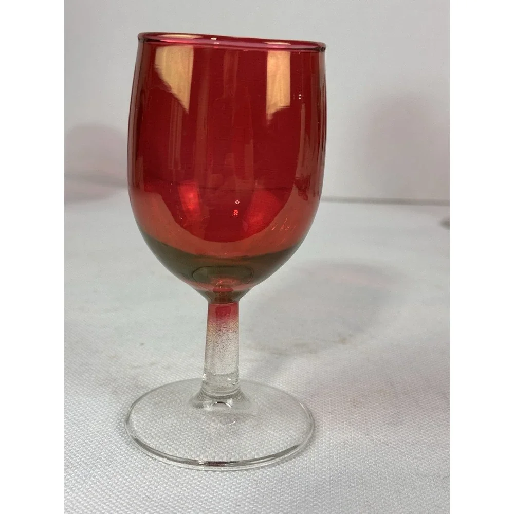 Vintage cranberry stain tulip‎ wine glasses 6 oz set of 5